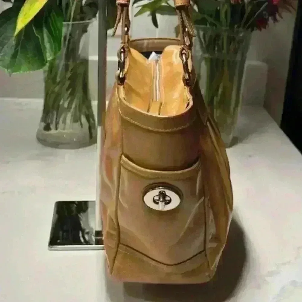 Coach Gallery F13761 Golden Tan Patent Leather Medium Shoulder Bag Turn Locks - Picture 5 of 13